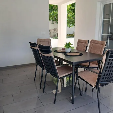 Appartement Majdann *